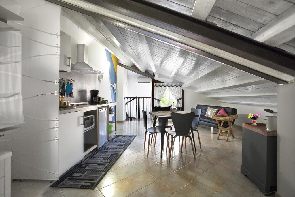 Appartamento Delle Pergole ปาแลร์โม ภายนอก รูปภาพ