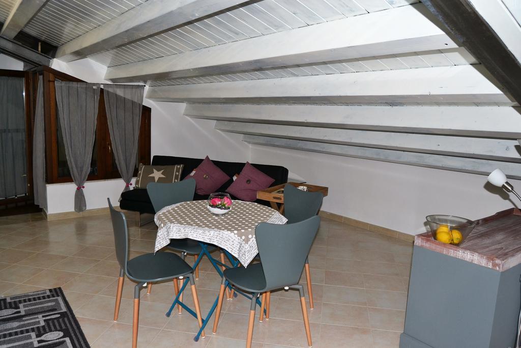 Appartamento Delle Pergole ปาแลร์โม ภายนอก รูปภาพ
